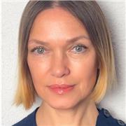 Explora Tu Creatividad y Domina el Arte del Tejido con Maquina: Un Curso Esencial para Apasionados de la Moda!